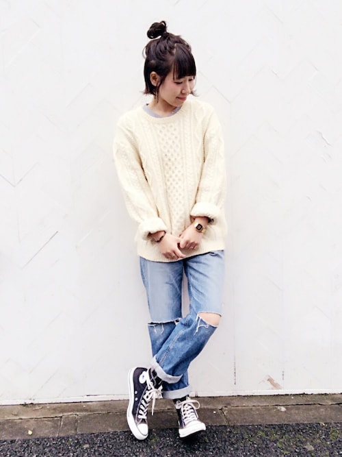 marinさんのデニムパンツ「KONA Damage DENIM(BLACK BY MOUSSY|ブラックバイマウジー)」を使ったコーディネート