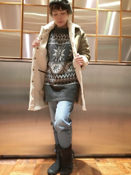happachin is wearing HYSTERIC GLAMOUR "リバーシブルボアCO"