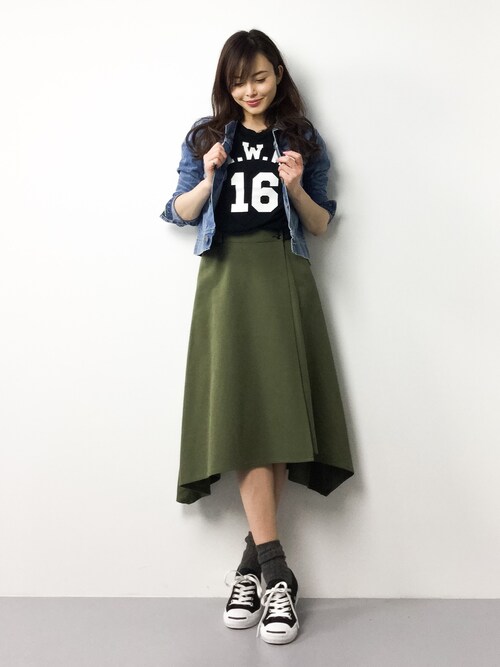 ZOZOTOWN|manami 16さんのスカート「UWMF イレギュラーヘム スカート(UNITED ARROWS|ユナイテッドアローズ)」を使ったコーディネート