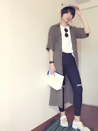 mamimumei is wearing WHO'S WHO gallery "【rinevuos】スエードジェットキャップ"