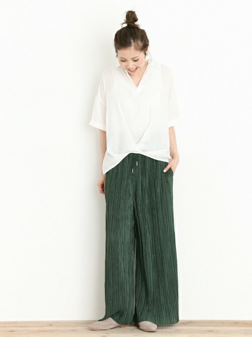 アーバンリサーチ Sonny Label 天神VIORO店|kurataniさんのシャツ/ブラウス「Sonny Label 抜け衿フロントタックシャツ(URBAN RESEARCH Sonny Label|アーバンリサーチサニーレーベル)」を使ったコーディネート