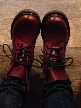Aya is wearing Dr.Martens