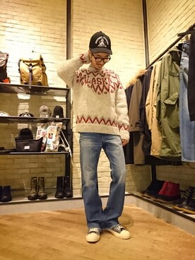 HYSTERIC GLAMOUR渋谷店｜HOSHI使用「HYSTERIC GLAMOUR（ALASKA編込 プルオーバー）」的時尚穿搭