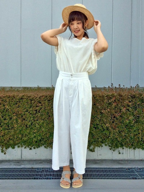 LBC HEAD OFFICE|LBC STAFFさんのシャツ/ブラウス「コットンジョーゼット袖フリルブラウス (LBC|エルビーシー)」を使ったコーディネート