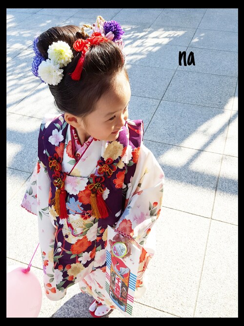 3歳の女の子向け七五三の髪型 日本髪や自宅でできるアレンジ紹介 ママリ