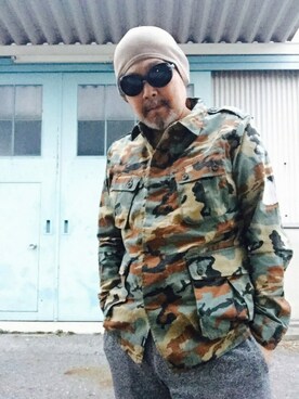 Yutaka Shimaoka使用（AVIREX）的時尚穿搭