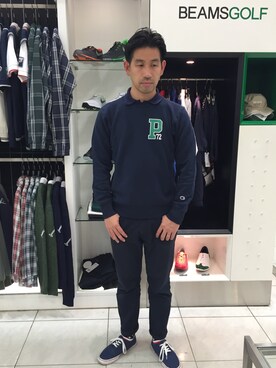Takashi Kato使用「BEAMS GOLF（Champion×BEAMS GOLF /  カレッジプリント リバースウィーブ　スウェットシャツ）」的時尚穿搭