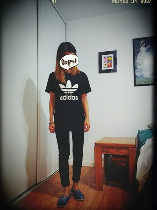 Ang is wearing adidas "Adidas originals. 100% cotton. machine wash. Soft cotton boxy tee with trefoil logo to the front"