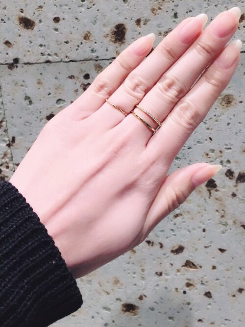 左手中指の指輪の意味は？指輪をつける位置と意味を詳しくご紹介！