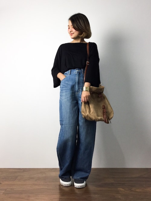 ZOZOTOWN|ななこさんのTシャツ/カットソー「UR-134W ビッグシルエットドロップショルダーTシャツ ビッグカットソー(unrelaxing|アンリラクシング)」を使ったコーディネート