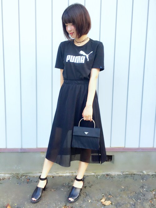 綺麗めコーデはPUMAの黒tでハズして♡