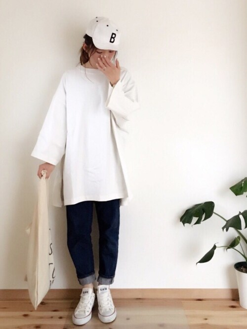 aponさんのTシャツ/カットソー「BIGスリットプルオーバーSS/719006(JEANASIS|ジーナシス)」を使ったコーディネート