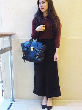 Tiffany Lam is wearing 3.1 phillip lim ""pashli" satchel"
