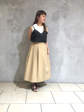 ユナイテッドアローズ 名古屋店｜Misa Hashimoto使用「BEAUTY&YOUTH UNITED ARROWS（BY マイクログログランタックスカート）」的時尚穿搭
