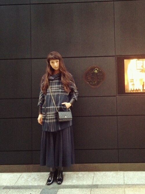 Kazumi使用「near.nippon（ビッグチェックシャギー 袖レイヤード コクーンコート）」的時尚穿搭