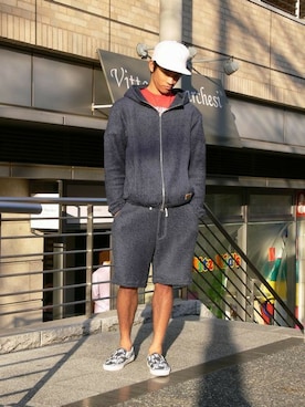 「BEN DAVIS/PROJECT LINE（ベンデイビスプロジェクトライン）のアイテム（パーカー）」を使った、リョウさん（メンズ・175cm）の春コーディネート