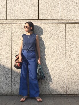 「リブニット」｜「アイテム（ビーチサンダル）」を使った、stylist komakiさん（レディース・162cm）の夏コーディネート