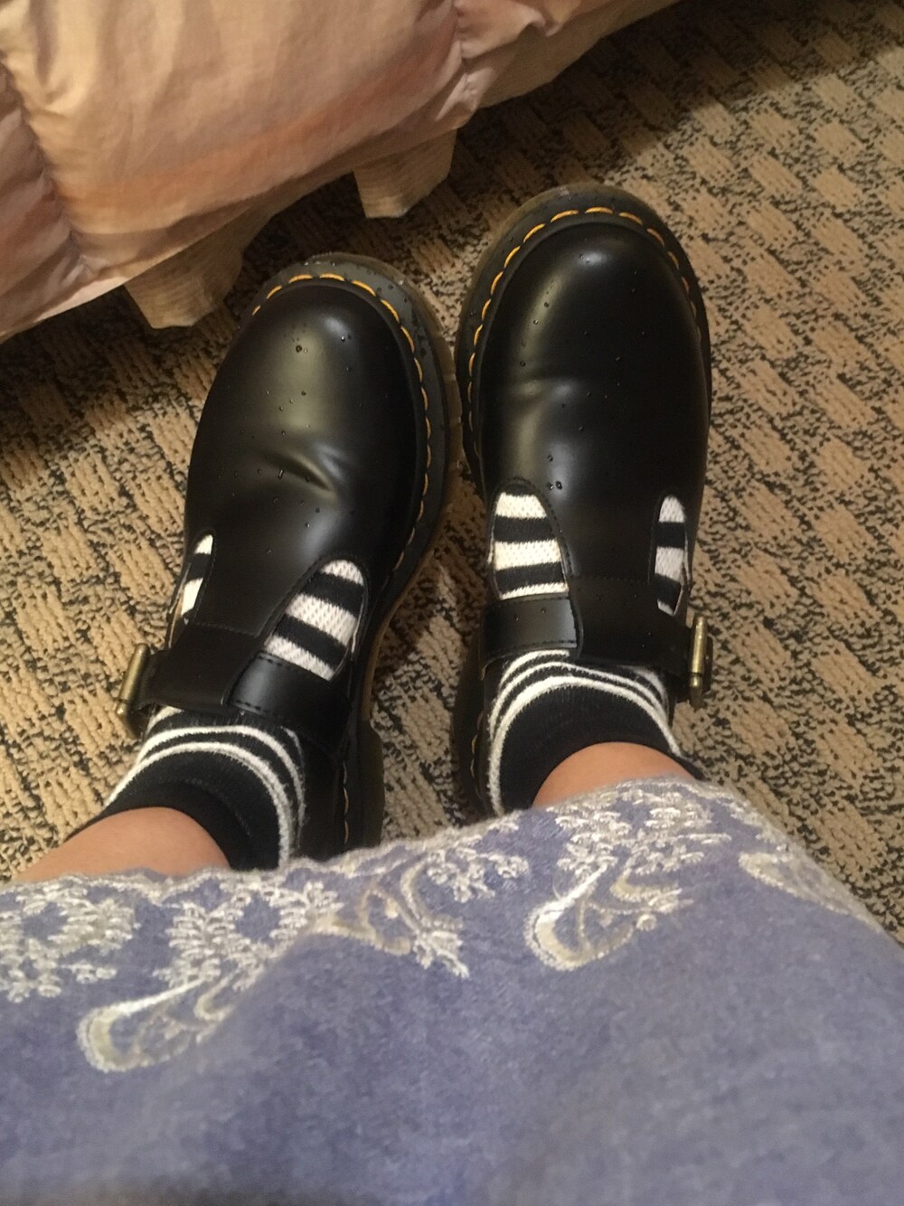 「古着、ボーダー」｜「Dr. Martensのレディース Dr.Martens ドクターマーチン POLLEY T-BAR 14852001 BLACK（ブーツ、ブラック系）」を使った、みぃさん（レディース・157cm）の夏コーディネートの1枚目の写真