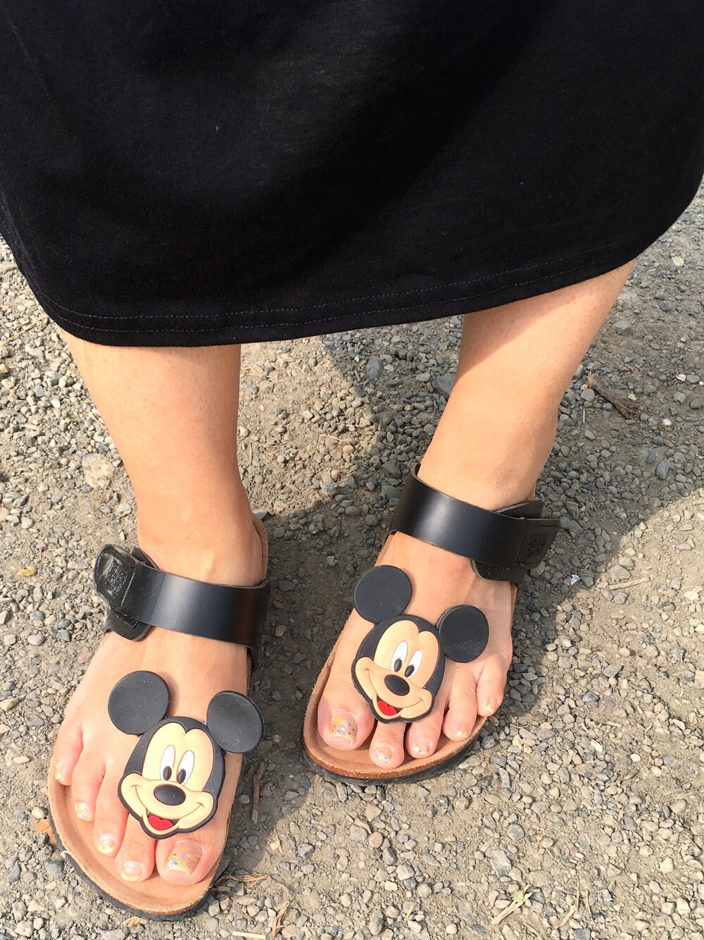 「モノトーン、ミッキー」｜「WEGOのWEGO/カットマキシワンピース（ワンピース、ブラック系）」を使った、みぃさん（レディース・157cm）の夏コーディネートの1枚目の写真