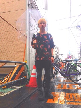 「macromauro（マクロマウロ）のアイテム（財布/小物）」を使った、新井航  OCEAN TOKYOさん（メンズ・177cm）の夏コーディネート
