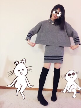 「pixie marketのアイテム（ニット/セーター、グレー系）」を使った、有只肥兔儿さん（レディース・165cm）の冬コーディネート