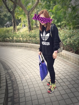 「アイテム（アナログ腕時計、ピンク系）」を使った、Maggie さん（レディース・155cm）の冬コーディネート