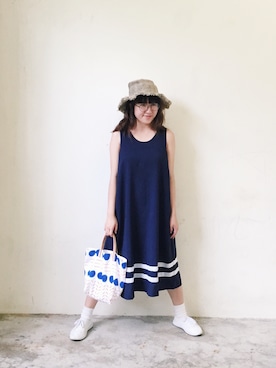 「白いスニーカー」｜「アイテム（ワンピース/ドレス）」を使った、Dさん（レディース・155cm）の夏コーディネート