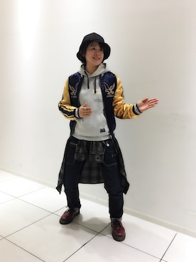「TYPE BLUE（タイプブルー）のアイテム（パンツ）」を使った、Yasさん（レディース・156cm）の冬コーディネート