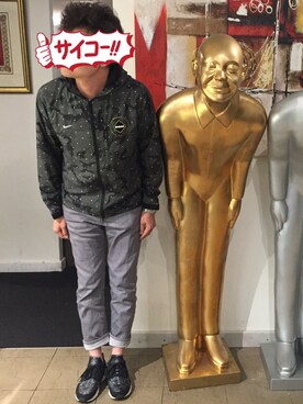 「F.C.R.B.（エフシーアールビー）のアイテム（その他アウター）」を使った、俊彥君さん（メンズ・179cm）の秋コーディネート