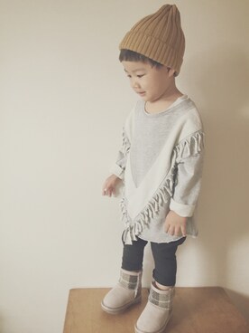 「韓国さんのアイテム（スウェット、グレー系）」を使った、saKanaさん（キッズ・90cm）の秋コーディネート