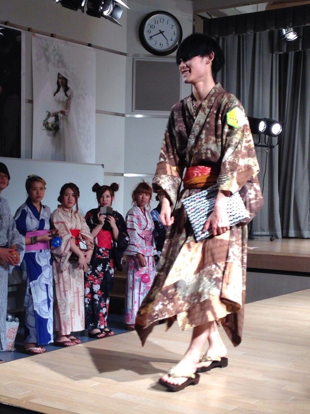 「夏、ハンドメイド、浴衣、花火大会」｜「クラッチバッグとアクセ（クラッチバッグ、ホワイト系）」を使った、kudo / shintaroさん（メンズ・171cm）の夏コーディネートの1枚目の写真
