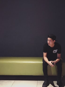 「McQ（マックキュー）のアイテム」を使った、tigerさん（メンズ・179cm）の春コーディネート