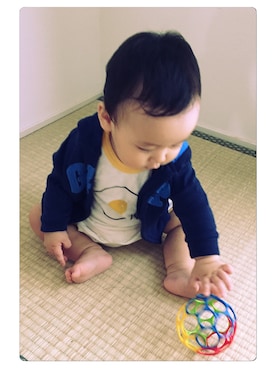 「little sunnyのアイテム（ロンパース、ホワイト系）」を使った、a. I toさん（キッズ・70cm）の夏コーディネート