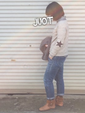 「スウェット×シャツ」｜「アイテム（その他アウター）」を使った、JUOT(ジュート)さん（レディース・169cm）の冬コーディネート
