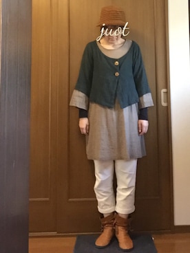 「アイテム（ブーツ）」を使った、JUOT(ジュート)さん（レディース・169cm）の秋コーディネート