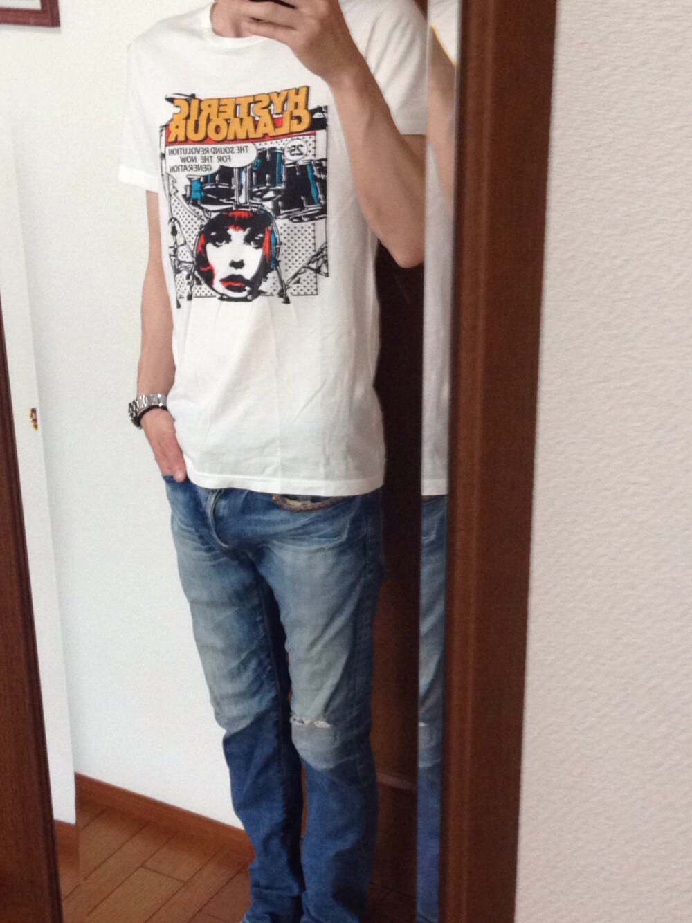 「ヒステリックグラマー、ロレックス」｜「HYSTERIC GLAMOURのアイテム（Tシャツ/カットソー、ホワイト系）」を使った、toshiさん（メンズ・167cm）の夏コーディネートの1枚目の写真