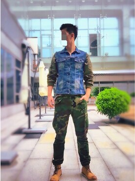 「ARMY ARMY（アーミー）のアイテム」を使った、Nelyoさん（メンズ・182cm）の冬コーディネート