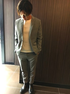「H&M（エイチ・アンド・エム）のアイテム（スーツジャケット）」を使った、sHuNさん（メンズ・175cm）の秋コーディネート
