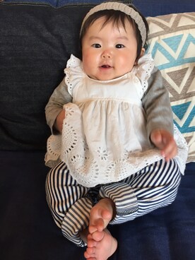 「babyGAP（babyGAP）のアイテム（シャツ/ブラウス、ホワイト系）」を使った、yurimariさん（レディース・70cm）の春コーディネート