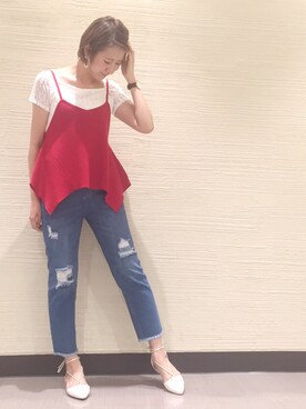 「Chico（チコ）のイージーダメージカットデニムパンツ（デニムパンツ）」を使った、しばやんさん（レディース・161cm）の春コーディネート