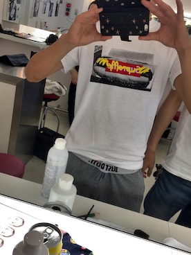 「JIMMY CHOO（ジミーチュウ）のアイテム（PC・スマホグッズ/家電）」を使った、jonnyさん（メンズ・175cm）の夏コーディネート