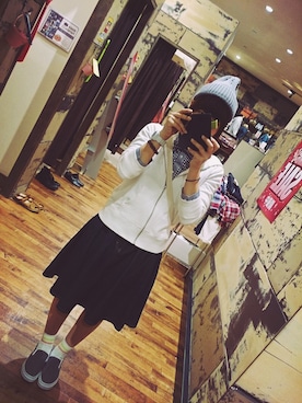 「アイテム（その他シューズ、グレー系）」を使った、あつさんさん（レディース・157cm）の春コーディネート