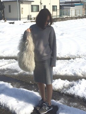 「オールグレー」｜「アイテム（スカート）」を使った、おやすみすさん（レディース・151cm）の冬コーディネート