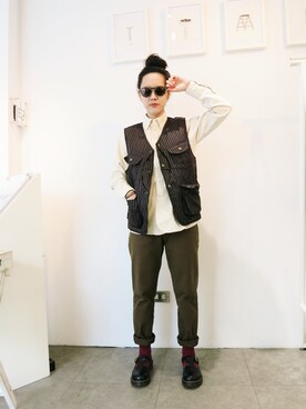 Enshi Chenさんのコーディネート