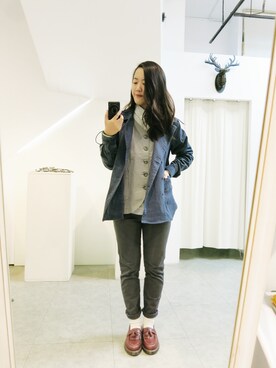 Enshi Chenさんのコーディネート