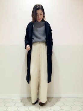 「アパートバイローリーズ」｜「アイテム（チェスターコート）」を使った、エミリさん（レディース・158cm）の秋コーディネート