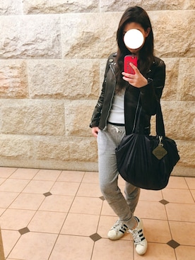 「HUGO BOSS（ヒューゴボス）のアイテム」を使った、BOWさん（レディース・169cm）の秋コーディネート