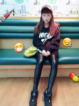 呂妍芯さんのコーディネート