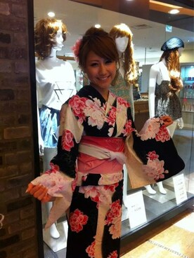 「アイテム（浴衣、ピンク系）」を使った、西上まなみさん（レディース・168cm）の夏コーディネート