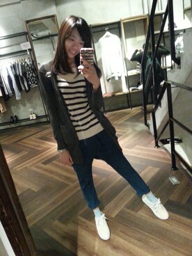 「アイテム（ピーコート）」を使った、Tinaさん（レディース・165cm）の春コーディネート